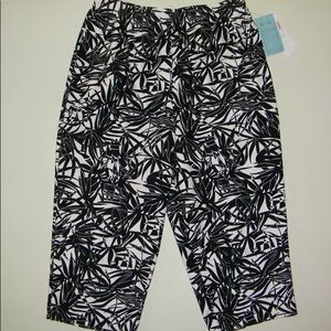 Women’s Capri Crop Pants
